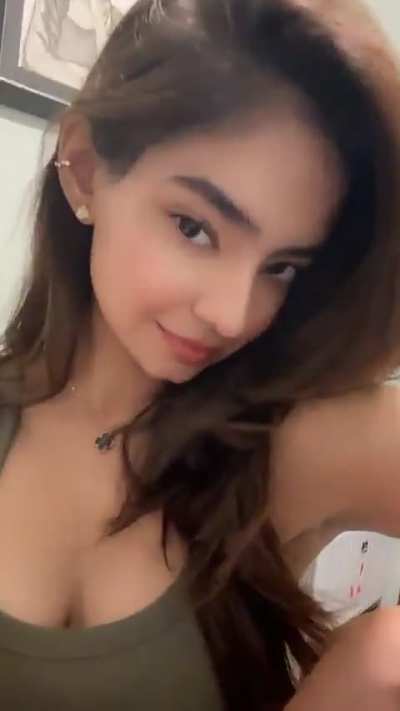 Anushka sen