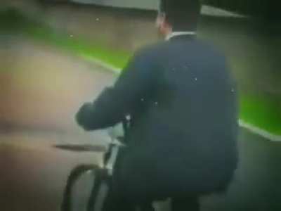 A &uacute;nica droga que voc&ecirc; deve usar &eacute; a vida, n&atilde;o fume, n&atilde;o beba, n&atilde;o se iluda com um falso prazer, viva sofrendo pois a dor &eacute; o maior prazer de todos. A dor nos faz acordar