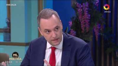 Adorni habla sobre su sueldo 