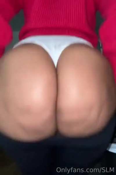 Got a huge ass file of sachelamonte big booty ass over 300 vids or her phat ass . Dm if $ ready . No Trades!!!