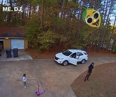 Dog escapes cage and nearly mauls a toddler before her dad jumps in between them