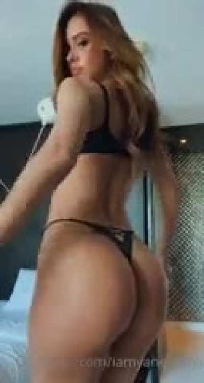 Yanet Garcia