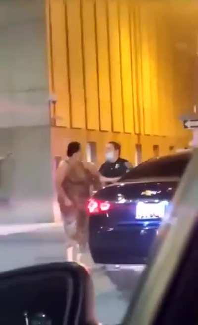 To knock out a cop 👮‍♀️