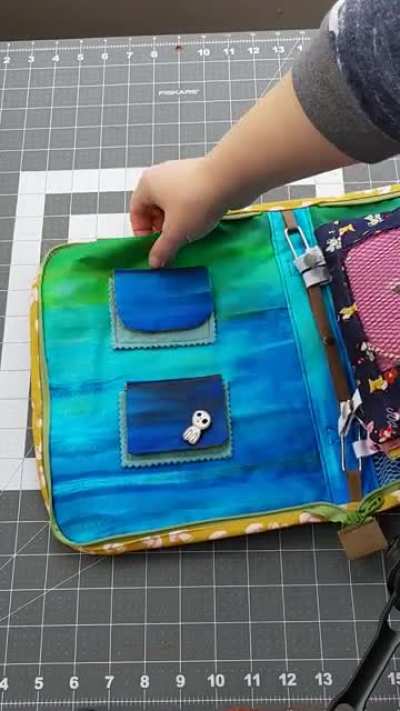 I designed an organizer "binder" for my embroidery projects in progress (because I just can't not have multiple projects going at once 😅)