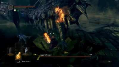 2 minutes of broken DS2 hitboxes 🤪🤮🤬