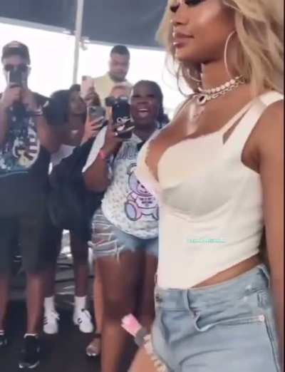 Saweetie body🍑
