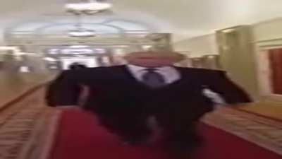Padişah &ouml;ld&uuml;kten 1 saniye sonra şehzade