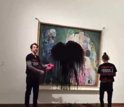 Attack on Gustav Klimt's "Death and Life" painting with black liquid at the Leopold Museum in Vienna.
