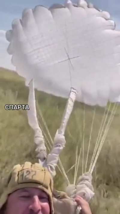 Говорят, его до сих пор так тащит