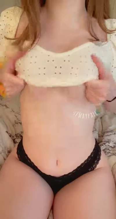 Just a little tittydrop for you 🤍