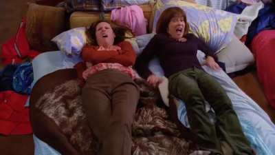 Patricia Heaton Pantyhose Feet - (The Middle)
