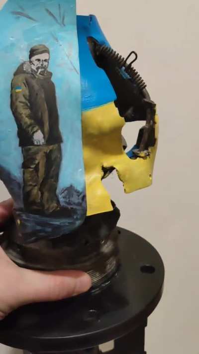 A drawing in honor of a Ukrainian Hero Oleksandr Matsievsky (it's his birthday today). Made with acrylic paints on a fragment of a "Grad" missile, which was shelled by Russians in the Kharkiv oblast in the summer of 2022. There was only one such statue ma