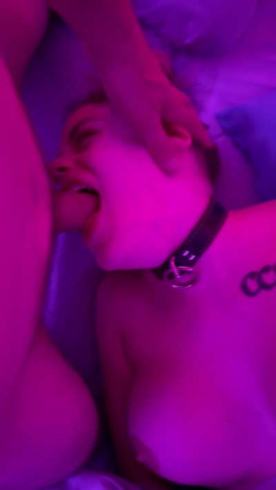 Daddy says gag on it, I listen. 