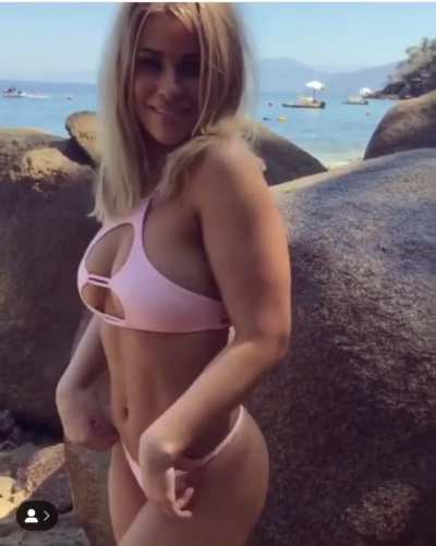 Paige VanZant