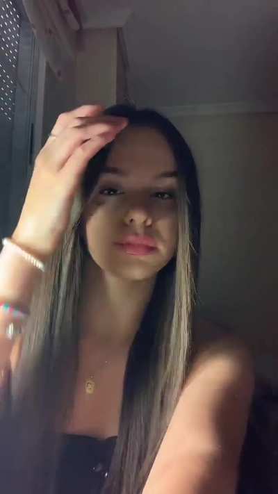 El que le haga cum le paso sus nudes