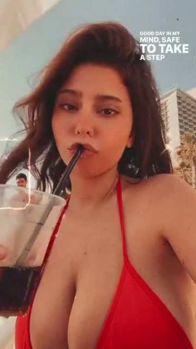 Duck lips