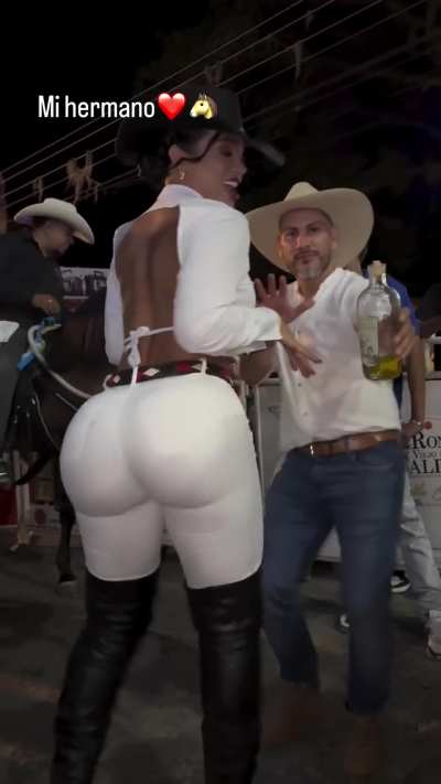 Cowgirl 