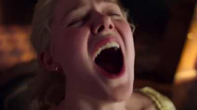 Ella Fanning