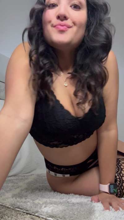 I’m just trying to be your favorite milf here 