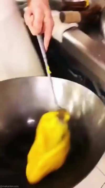 Smooth eggs