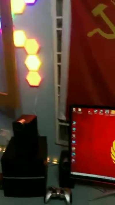 Как тебе такое, комрад Илон Маск?