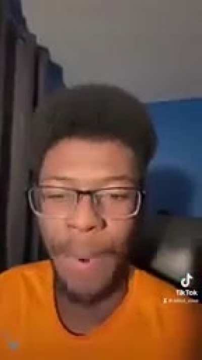 Beatboxers be like: