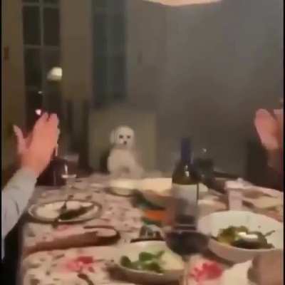 👏