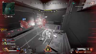 Playing APEX Legends warming up when! [Headphone Warning last 10 seconds]