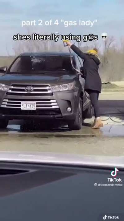 She&rsquo;s using gas to clean her car