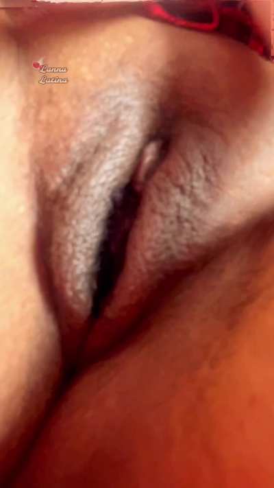 Here&rsquo;s my sweet Latina pussy for you to cum to 
