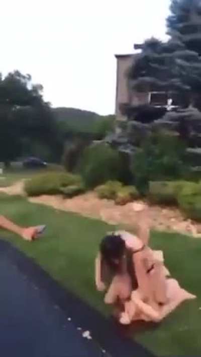 Bikini Chick Beatdown ‼️👙