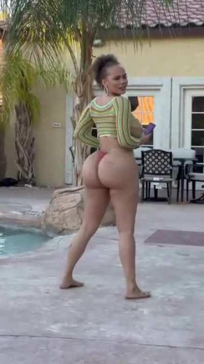 😍
