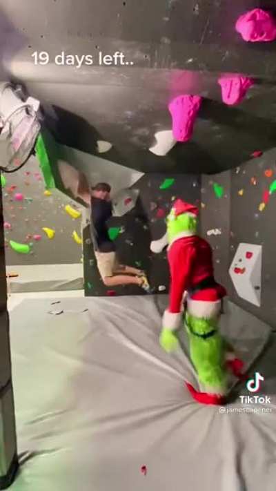 GrinchTok