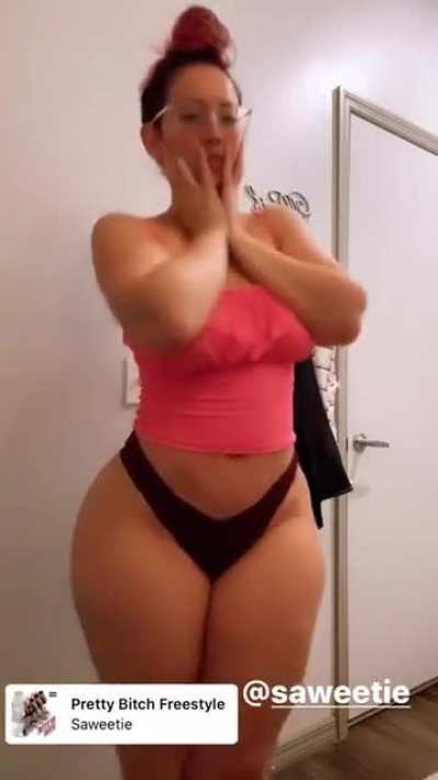 I’m really in love with her new body(W⭕️3S3NP🅰️ℹ️)
