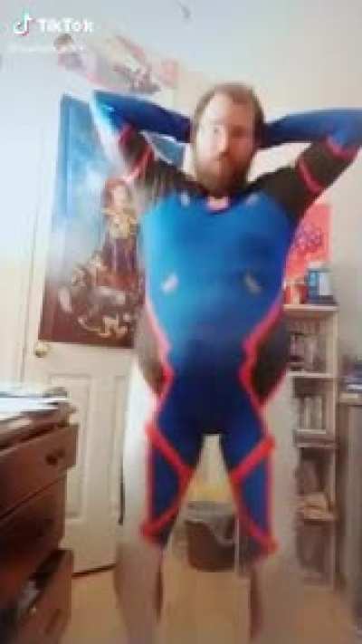 Yo le daba