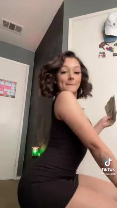 Ona