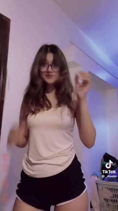 She so fine
