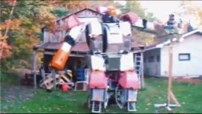 Giant robot evolution (music video): since 2016 I've been building DIY giant robots &amp;amp; stuff.