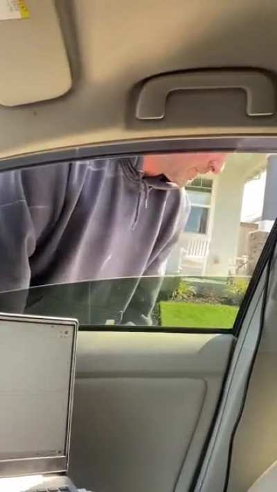This guy harassing me while I&rsquo;m closing an order after working at his neighbors house, He didn&rsquo;t like me parked in front of his.