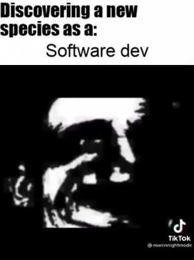 😨
