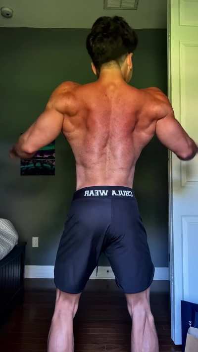 1 day out from 2nd MP show, pre tan and carb up. 21yo, 5&rsquo;6, 145.5lbs