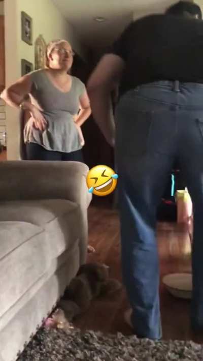 She&rsquo;s no longer allowed to hold the cake at any birthday.......