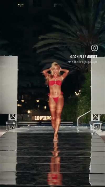 Danielle Moinet 