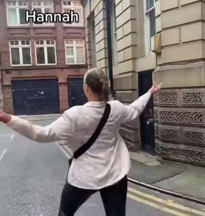 Women enacting Jack Sparrow&rsquo;s running styles!