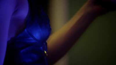 Kimmy's performance in Looking Glass (2018) with Jacque Gray