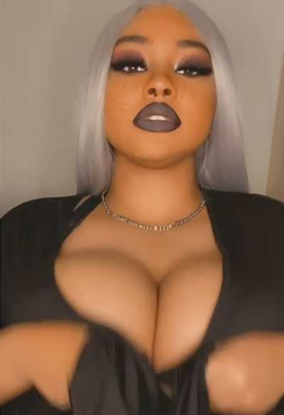 Big Titty Goth Blasian GF, anyone? OC