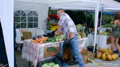 Naughty Vendor