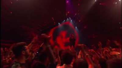 Throwback: Kanye vibing to The Weeknd&rsquo;s Cant Feel My Face was such a mood.