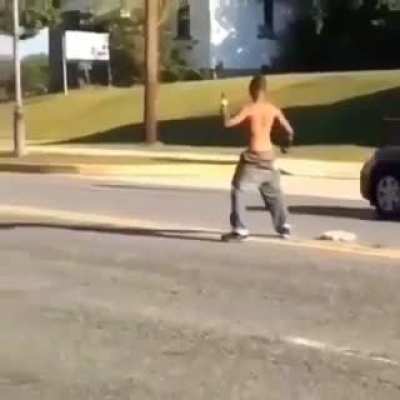 He do be vibin' tho.
