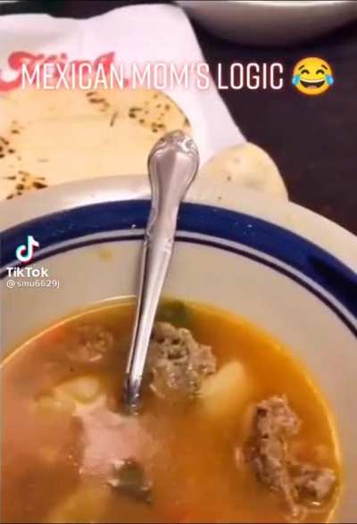 Abuelas be like: